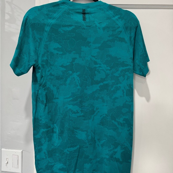 Gymshark Teal Patterned Tee - Picture 3 of 4
